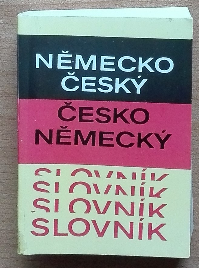 Německo-český, česko-německý slovník /kapesní/