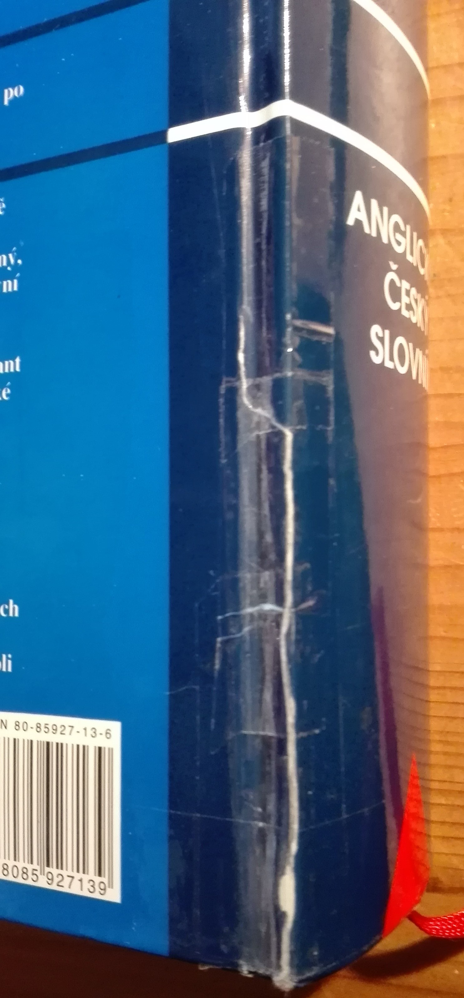 Anglicko-český slovník s nejnovějšími výrazy